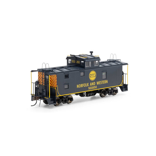 HO C-20 ICC Caboose with Lights & Sound, N&W #500850