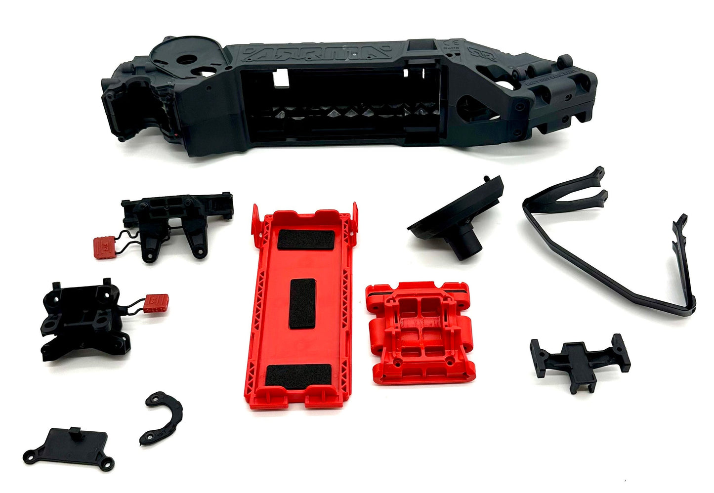 Arrma QUAKE 2wd - Chassis (Red LWB right left halves mega ARA3537
