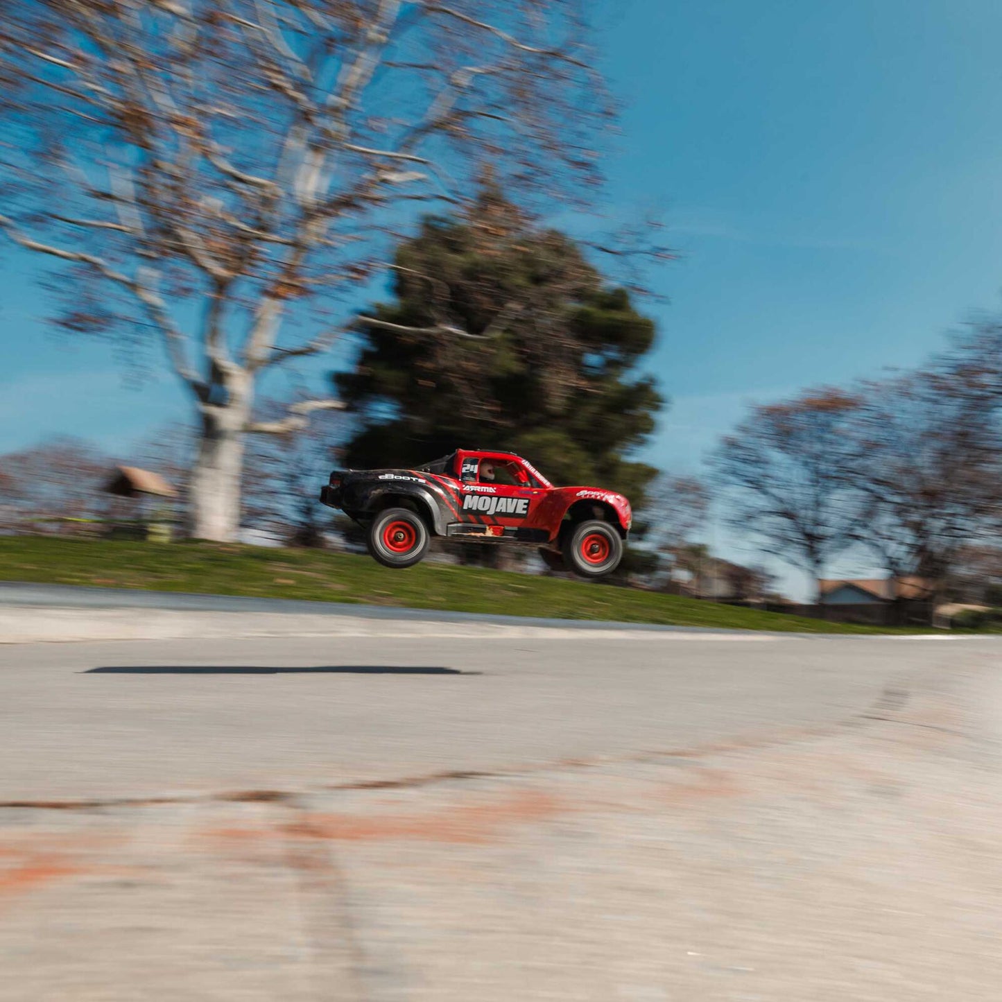 Arrma MOJAVE GROM MEGA 380 Brushed 4X4 Small Scale Desert Truck RTR with Battery & Charger, Red/Black