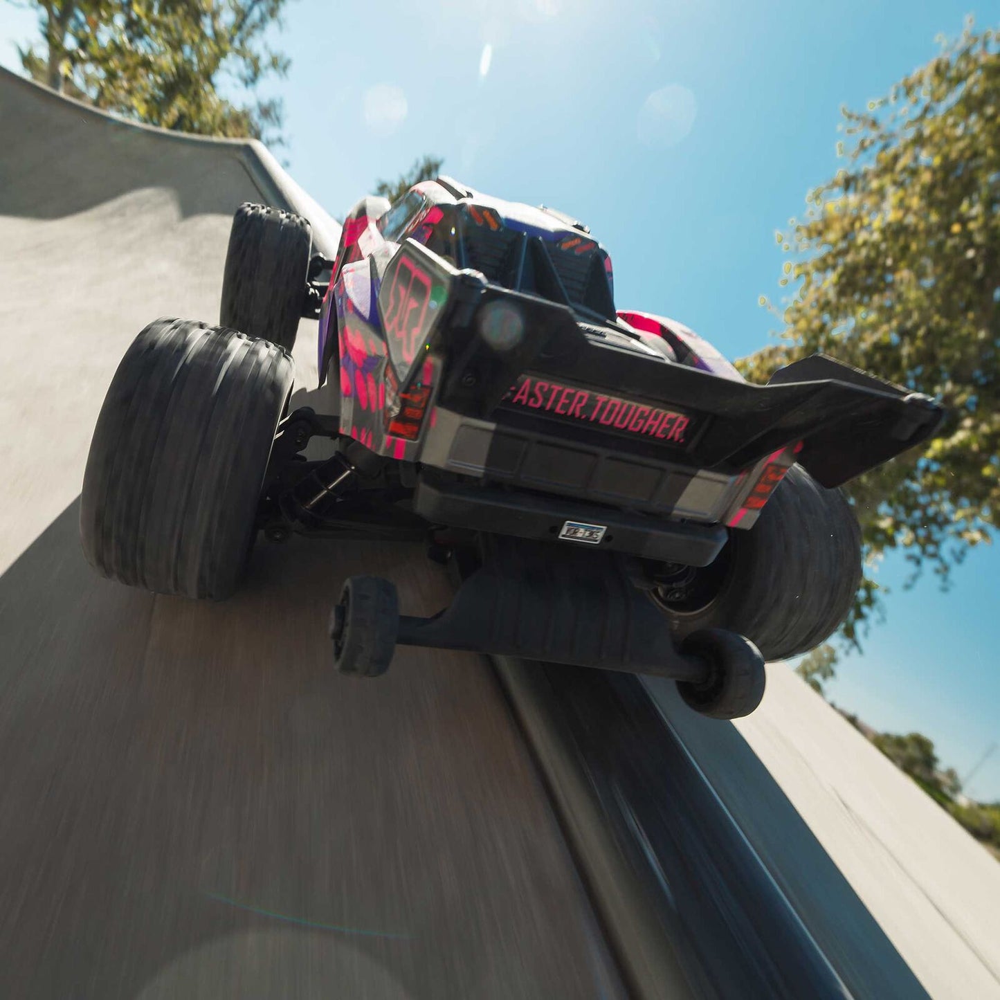 Arrma 1/10 VORTEKS 223S DSC 4X4 RTR Brushless Stadium Truck, Purple