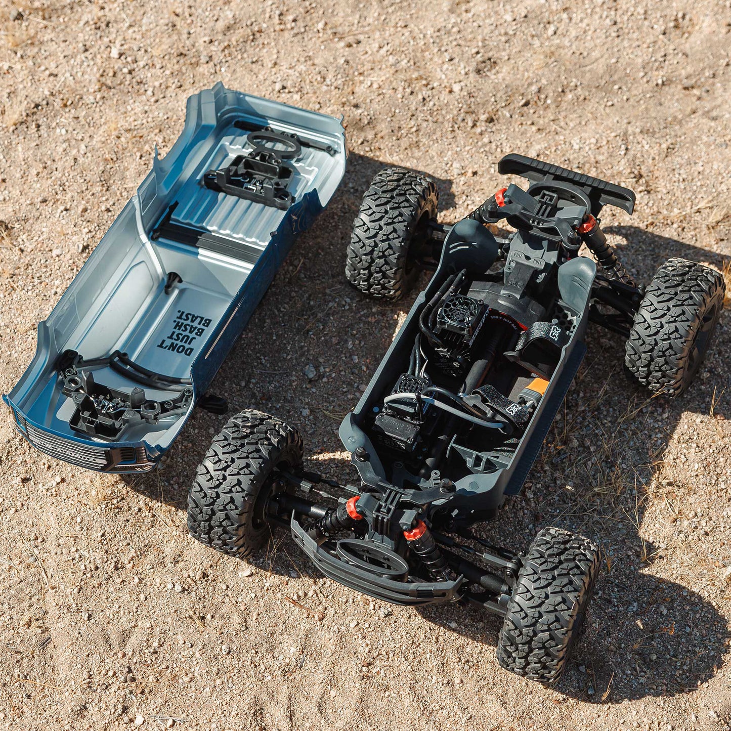 1/10 BIG ROCK 4X4 223S BLX BRUSHLESS STREET TRUCK RTR WITH DSC, (Blue)
