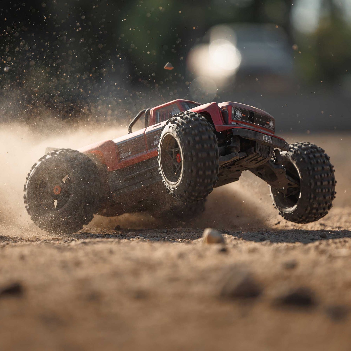 Arrma Outcast 4X4 4s brushless 1/10 4wd stunt truck red