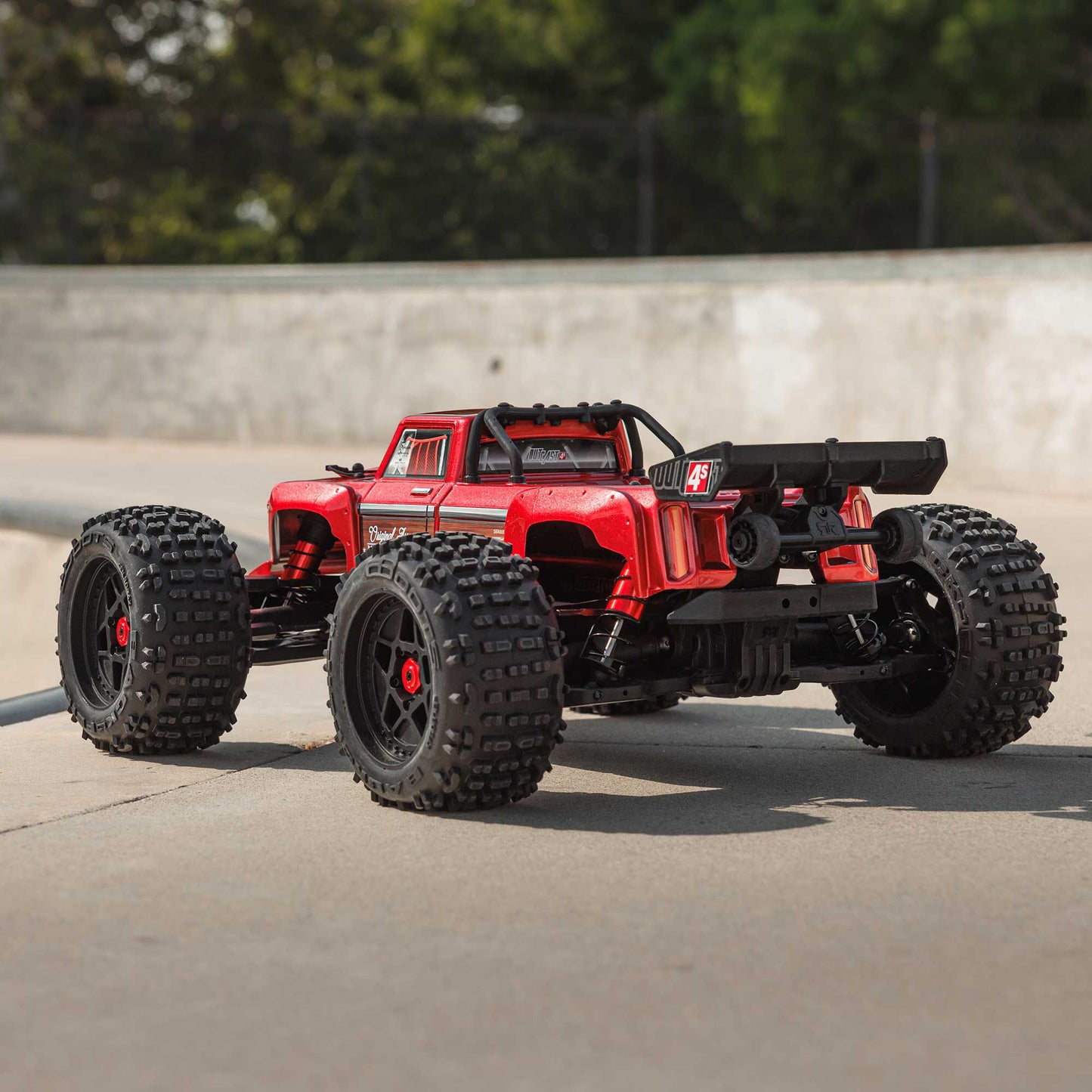 Arrma Outcast 4X4 4s brushless 1/10 4wd stunt truck red