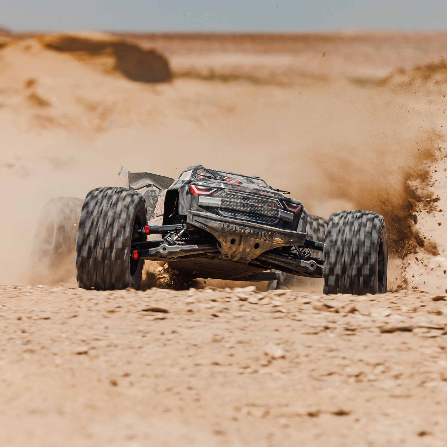 Arrma KRATON 4X4 8S BLX 1/5 Speed Monster Truck Black