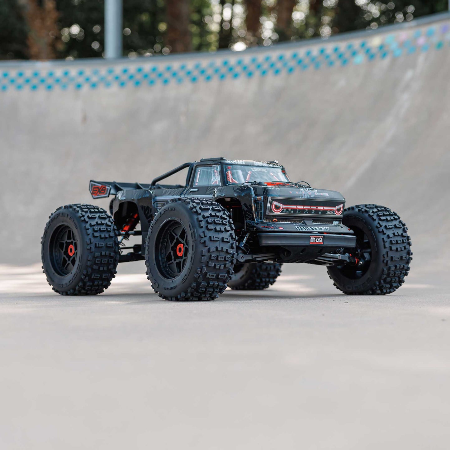 Arrma OUTCAST 4X4 8S BLX 1/5 Stunt Truck Black