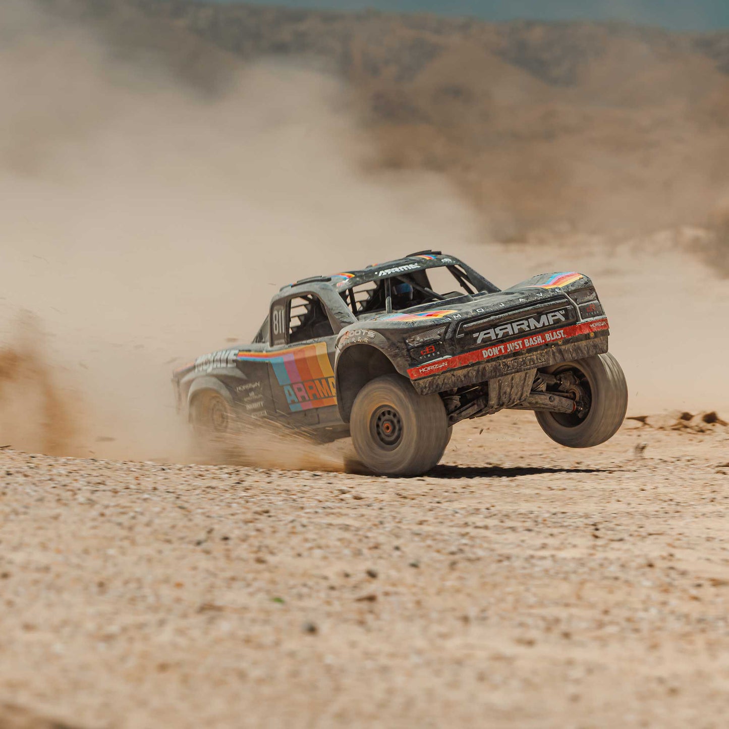 1/7 MOJAVE 6S 4X4 RTR Brushless Desert Truck, Blue