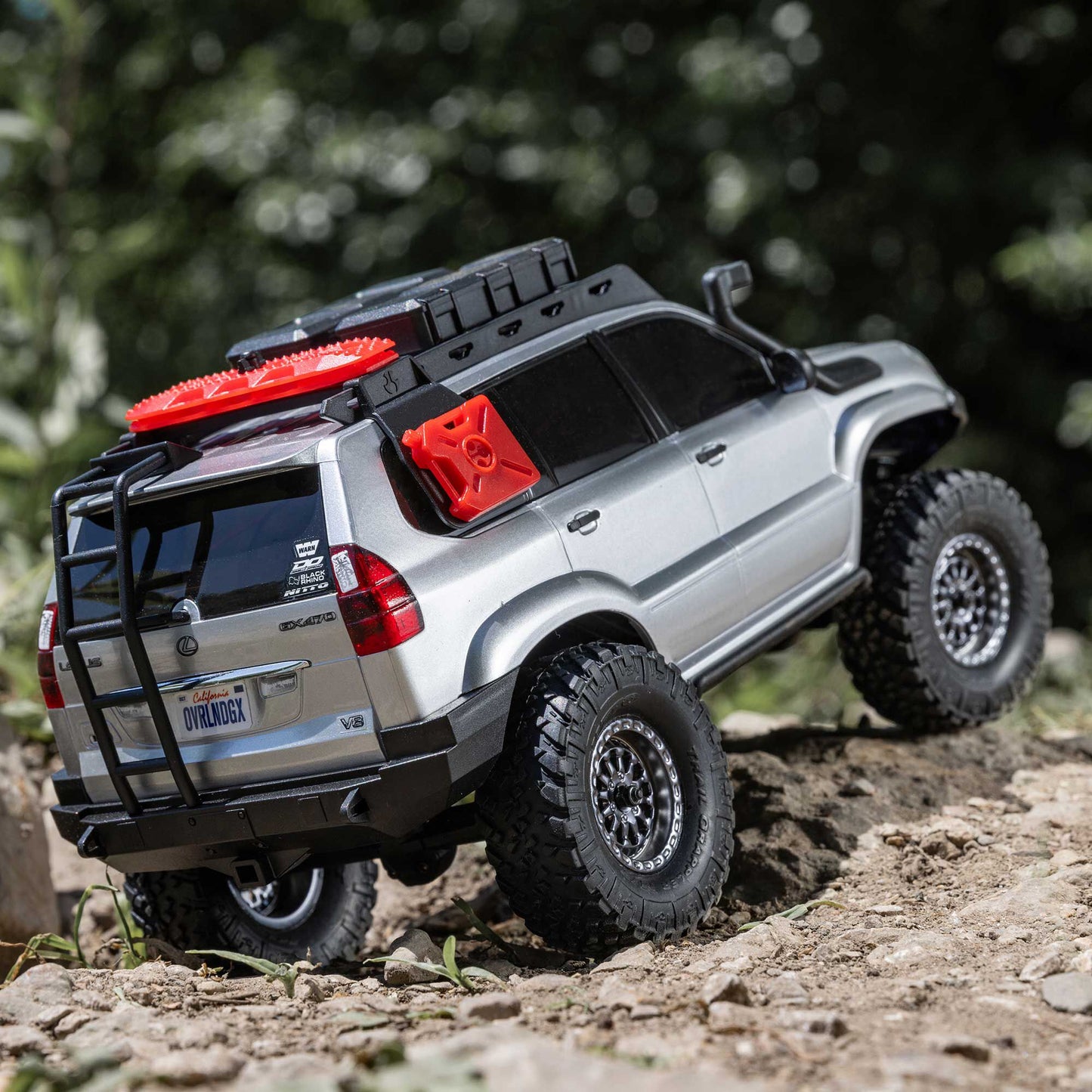 Axial 1/24 SCX24 Lexus GX 470 4X4 RTR Brushed Rock Crawler (Battery & Charger Included), Silver