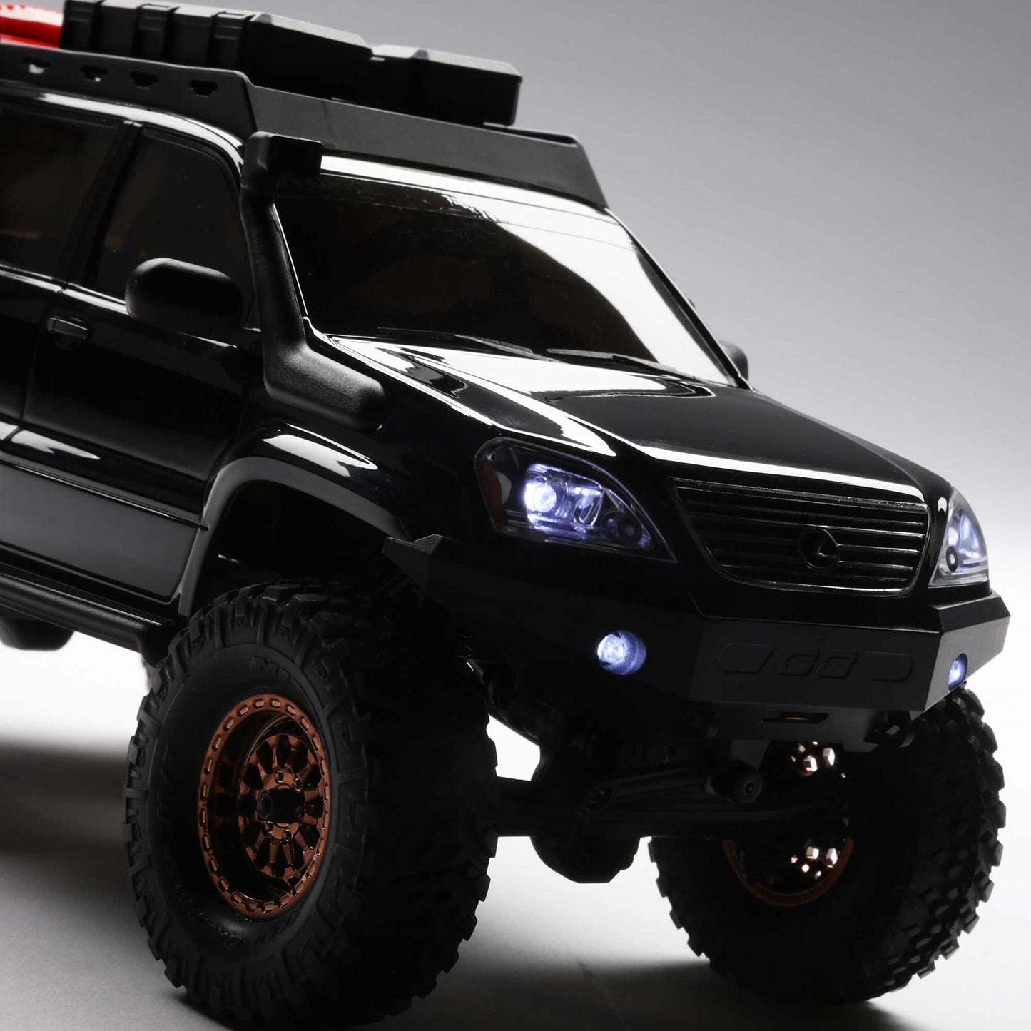 Axial 1/24 SCX24 Lexus GX 470 4X4 RTR Brushed Rock Crawler (Battery & Charger Included), Black