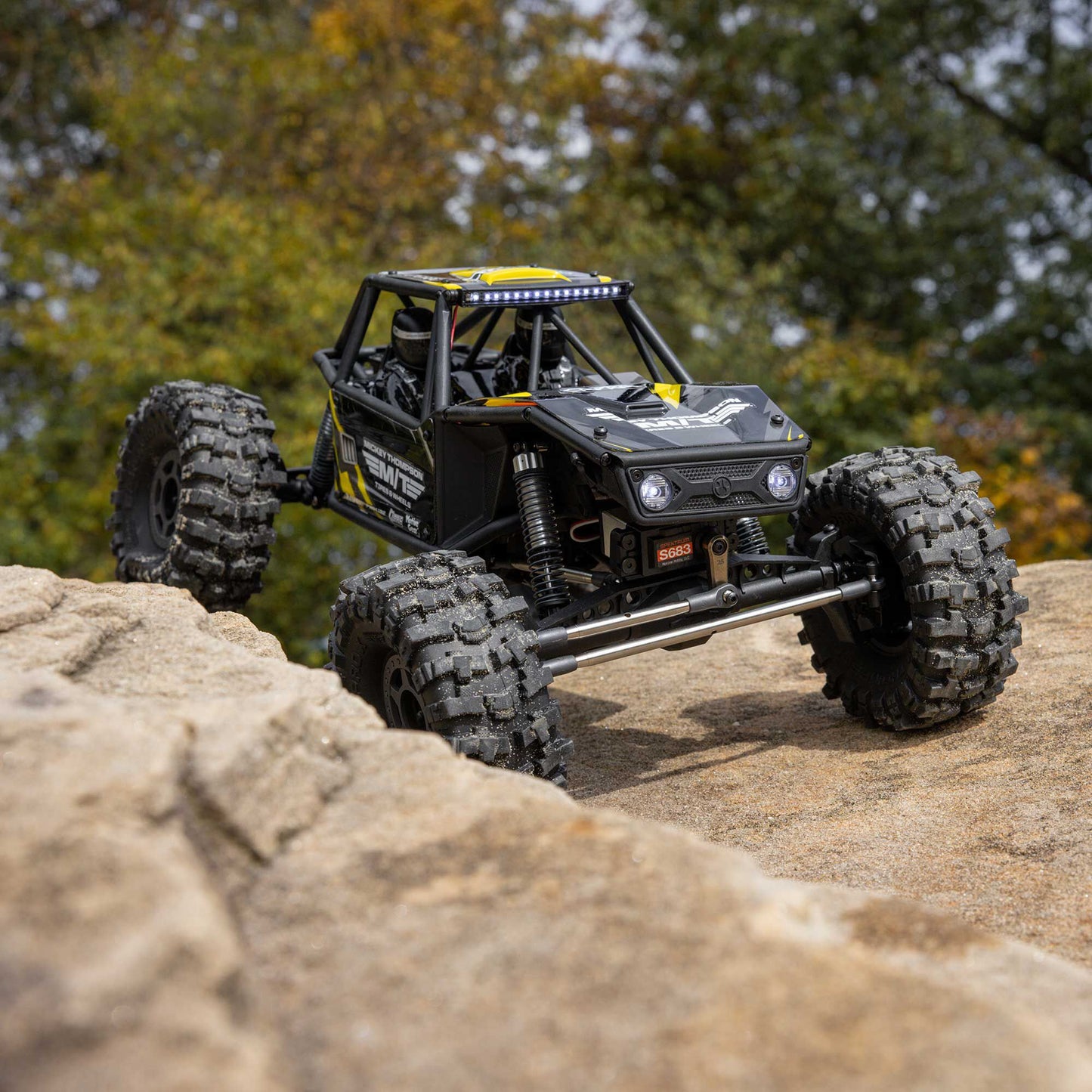 1/10 UTB10 Capra 1.9 4WS 4X4 RTR Brushed Rock Crawler, Yellow