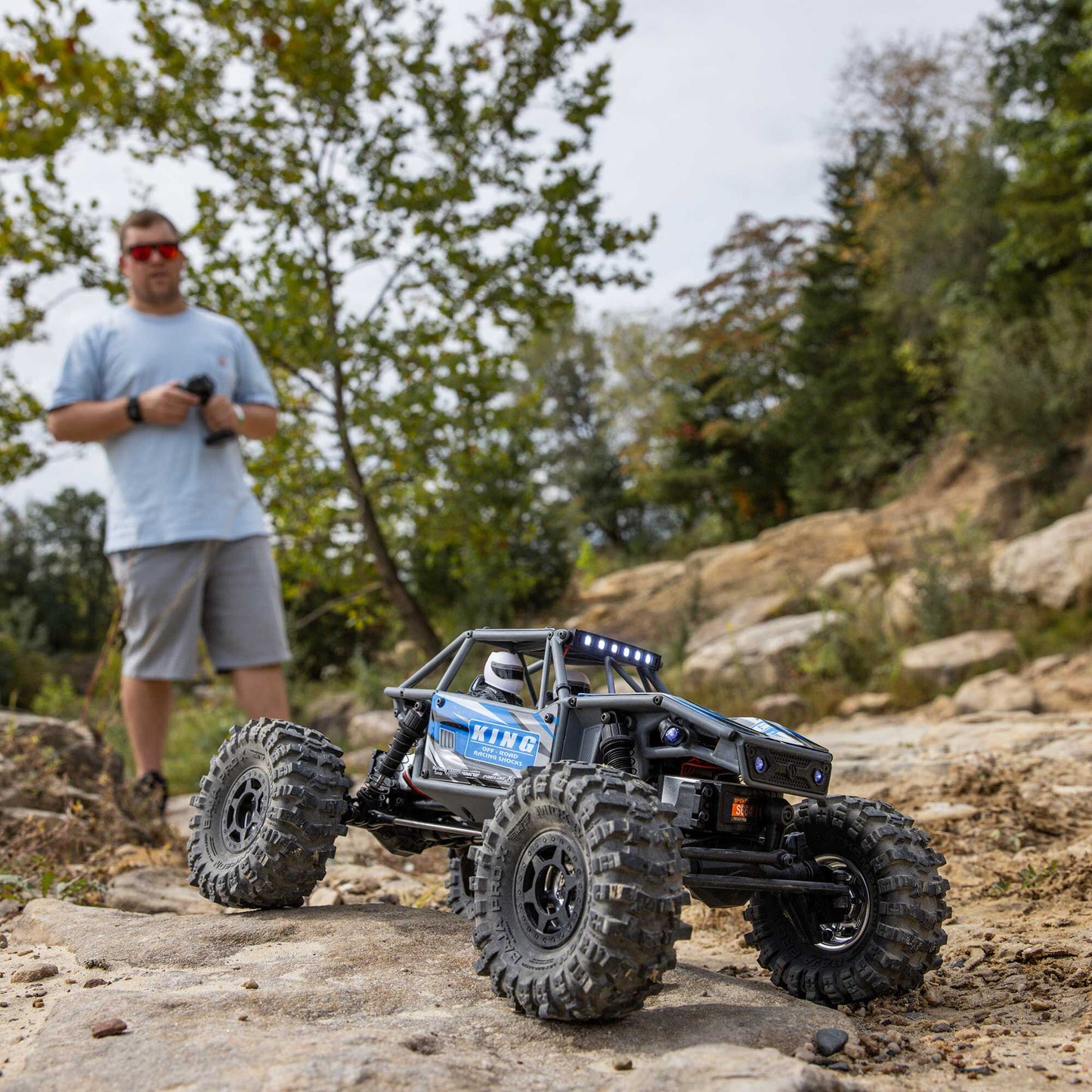 Axial 1/18 UTB18 Capra 4WS 4X4 RTR Brushed Rock Crawler (Battery & Charger Included), Blue
