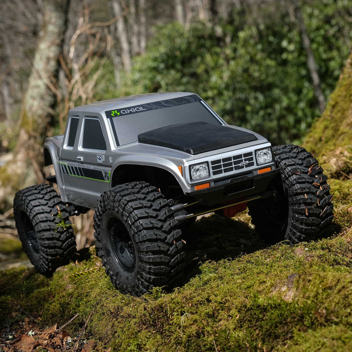 1/10 SCX10 III Coyote 4X4 RTR Brushed Rock Crawler, Silver
