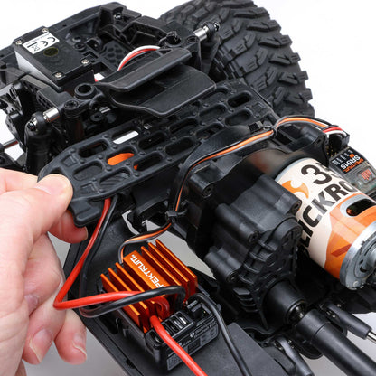 1/10 SCX10 III Coyote 4X4 RTR Brushed Rock Crawler, Silver