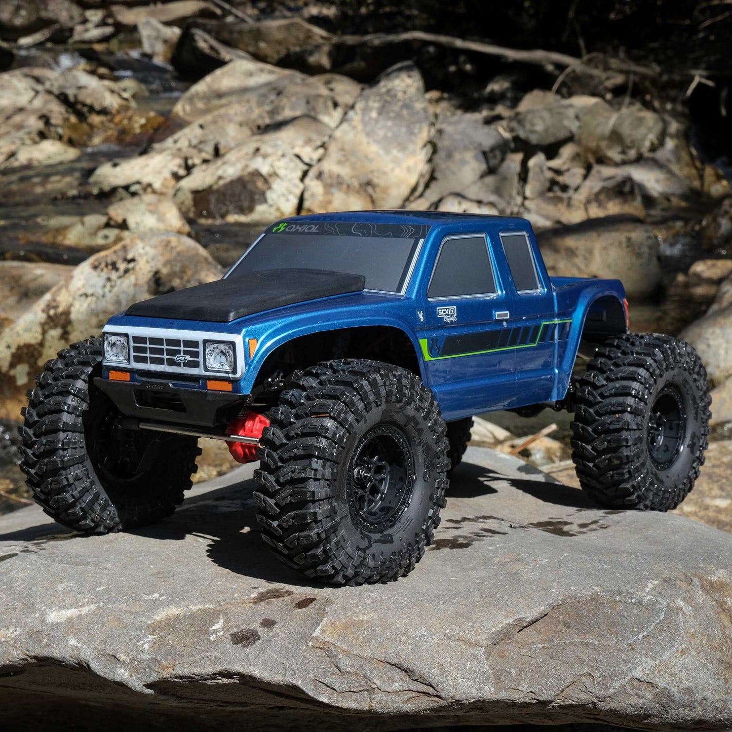 1/10 SCX10 III Coyote 4X4 RTR Brushed Rock Crawler, Blue