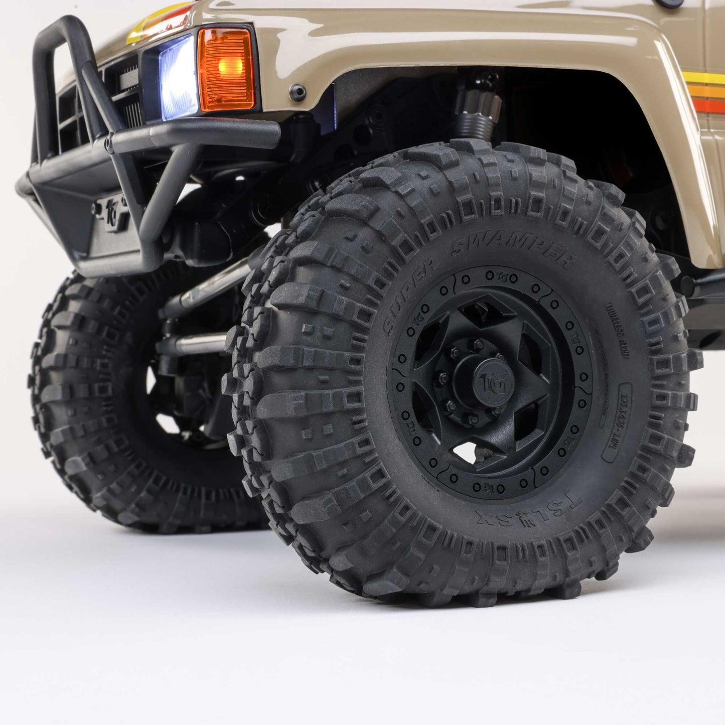 Axial 1/10 SCX10 III 1987 Toyota SR5 4X4 RTR Brushed Rock Crawler, Tan