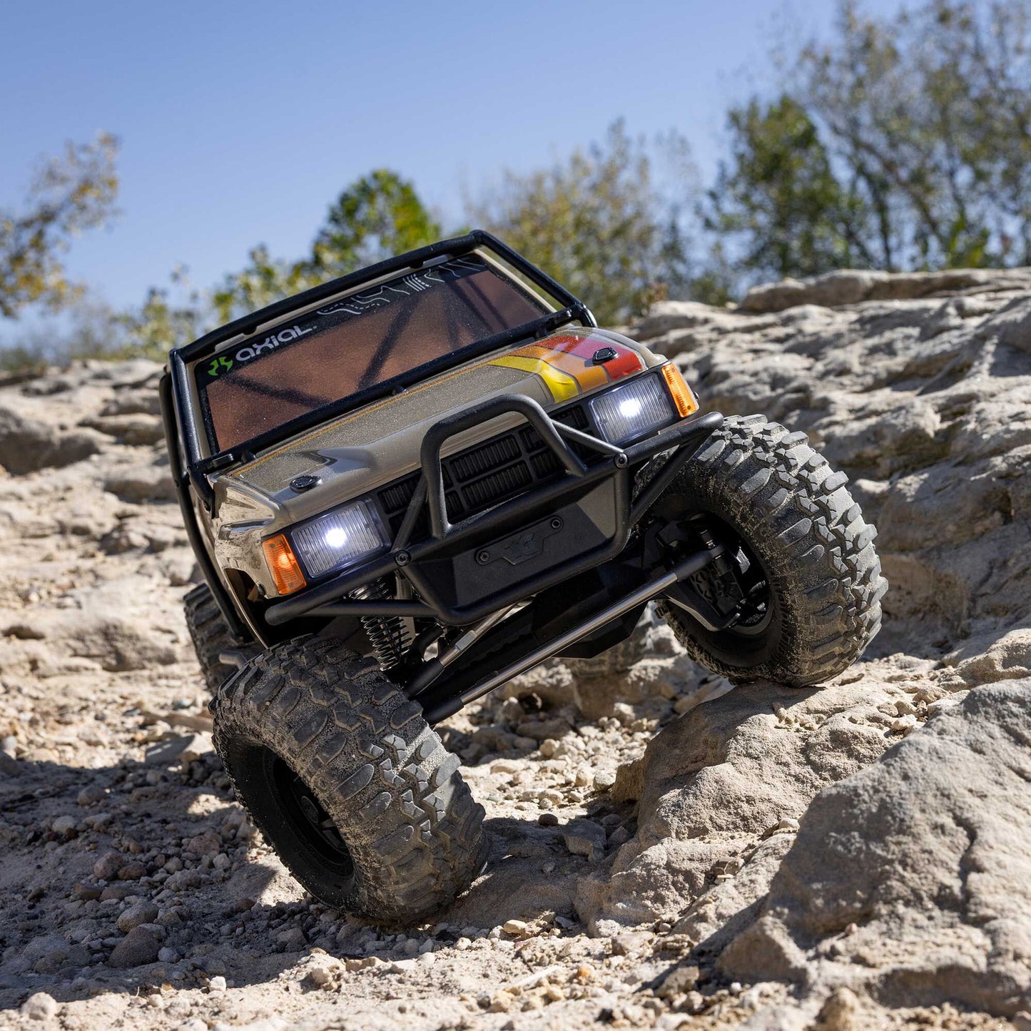 Axial 1/10 SCX10 III 1987 Toyota SR5 4X4 RTR Brushed Rock Crawler, Tan