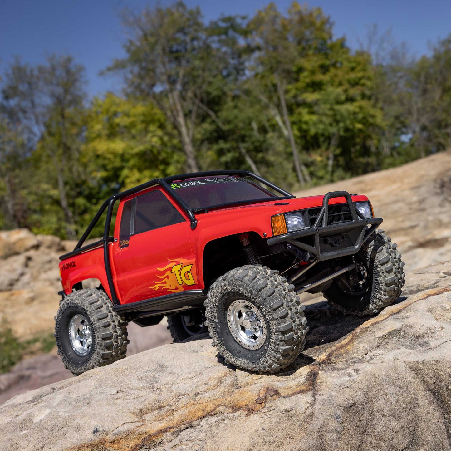 Axial 1/10 SCX10 III 1987 Toyota SR5 4X4 RTR Brushed Rock Crawler, Red