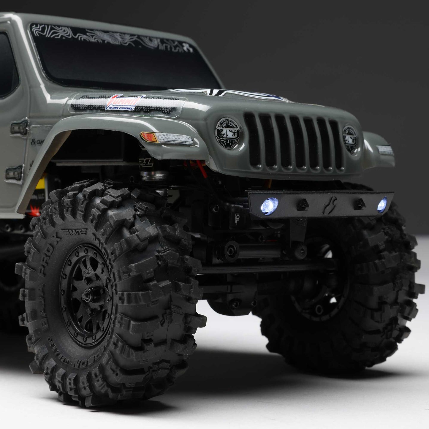 Axial SCX24 Summit Racing Jeep Gladiator 4x4 Rock Crawler RTR, Gray
