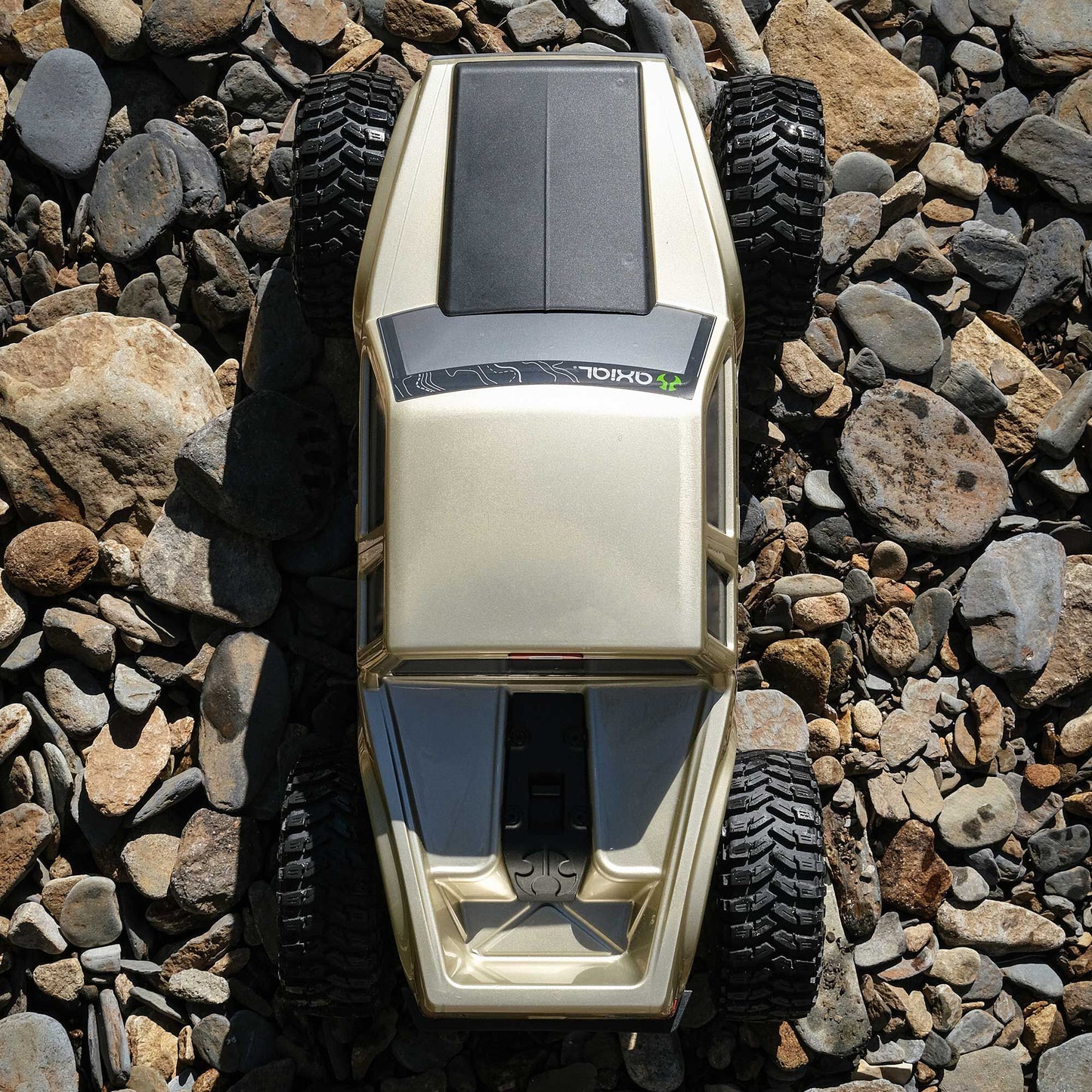 SCX10III Coyote: 1/10 4WD RTR with Battery and Charger