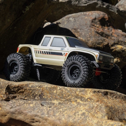 SCX10III Coyote: 1/10 4WD RTR with Battery and Charger