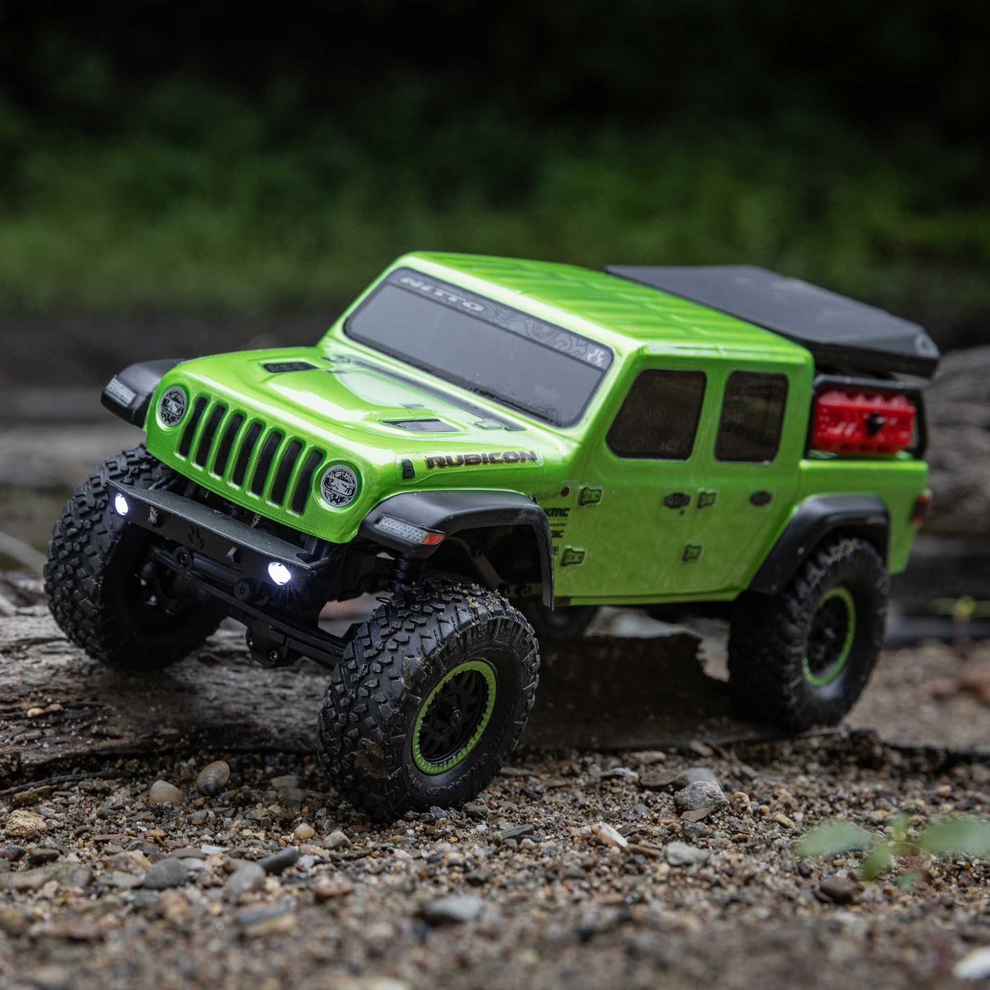 Axial SCX24 Jeep Gladiator 4WD Rock Crawler RTR, Green
