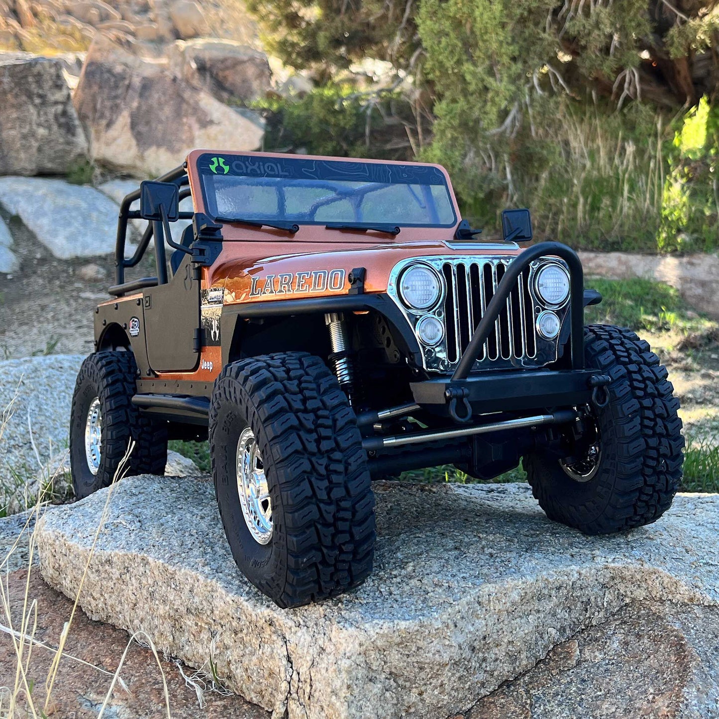 Axial 1/10 SCX10 III Jeep CJ-7 4X4 RTR Brushed Rock Crawler, Copper