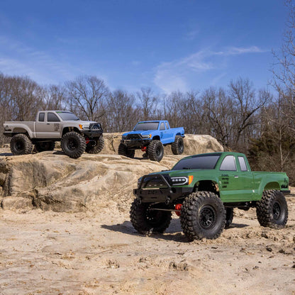 Axial 1/10 SCX10 III Base Camp 4X4 RTR Brushed Rock Crawler, Green