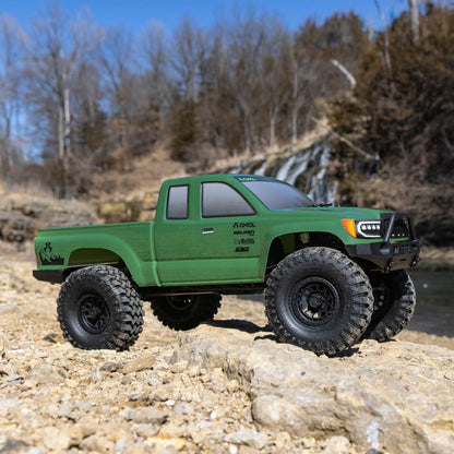 Axial 1/10 SCX10 III Base Camp 4X4 RTR Brushed Rock Crawler, Green