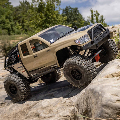 Axial SCX6 Trail Honcho: 1/6 4WD RTR Sand