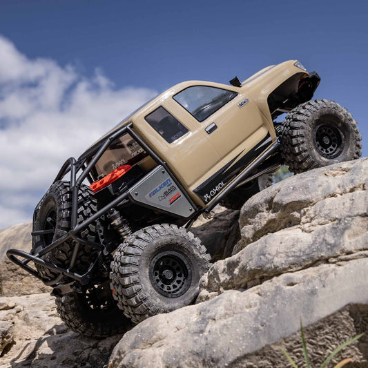 Axial SCX6 Trail Honcho: 1/6 4WD RTR Sand
