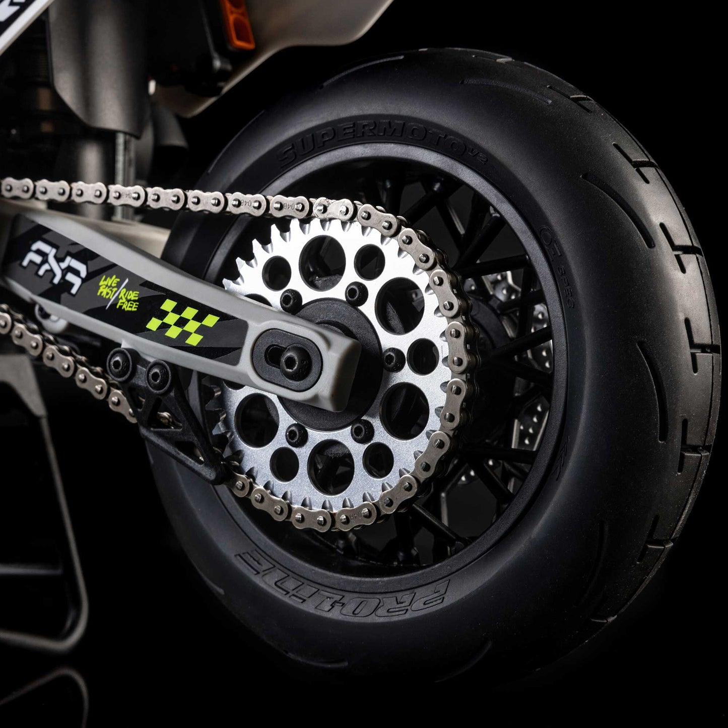 Losi Promoto-SM 1/4 Super Moto Motorcycle, FXR, White: RTR Basic