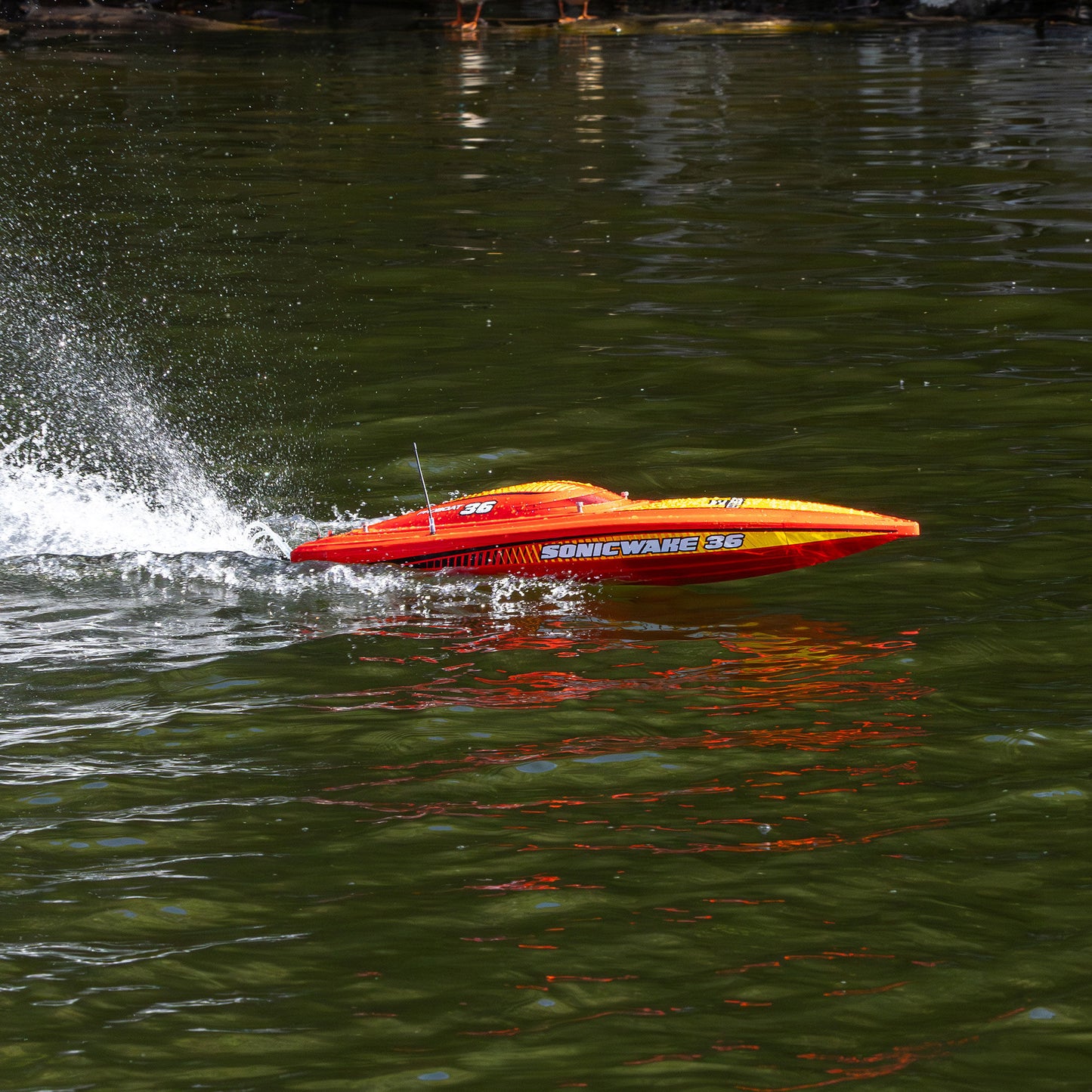 Sonicwake 36" V3 Self-Righting V-Hull Boat RTR, Red