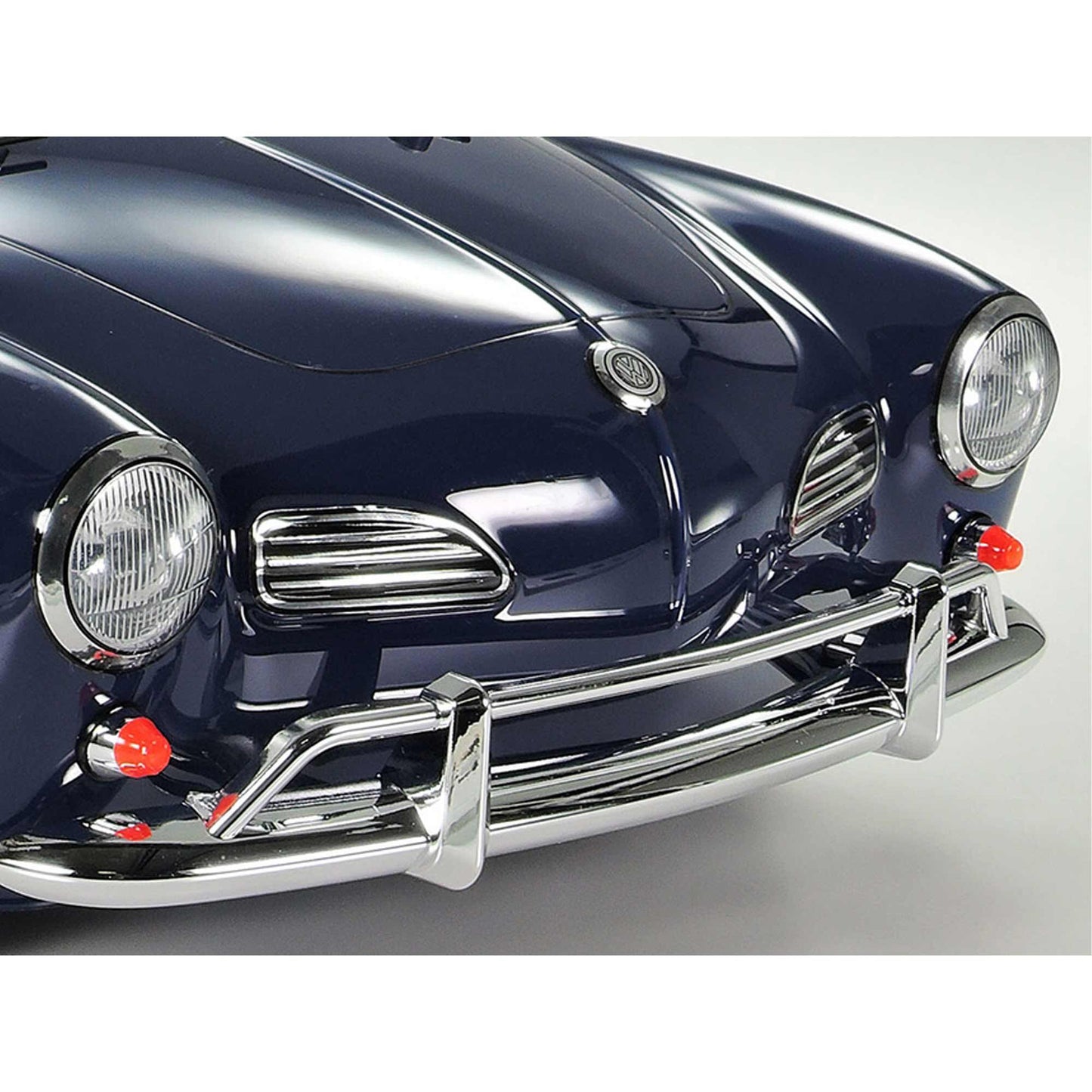 Tamiya 1/10 Volkswagen Karmann Ghia M-06