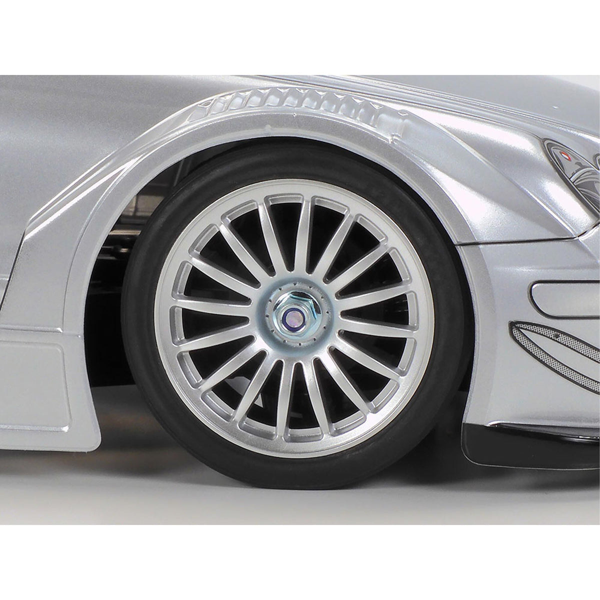 1/10 2002 Mercedes-Benz CLK AMG Racing TT-02 4x4 On-Road Touring Kit