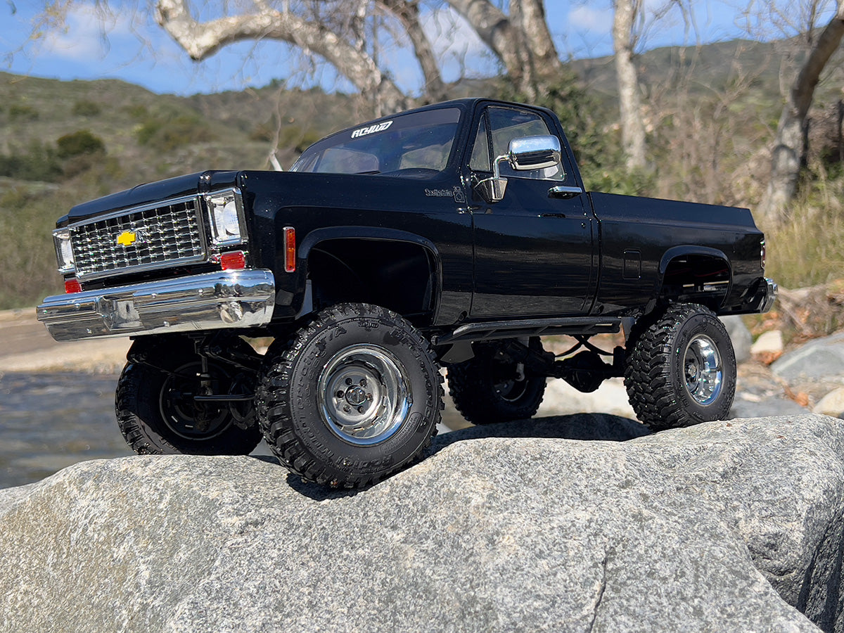 RC4WD - Trail Finder 2 "LWB" RTR with Chevrolet K10 Scottsdale Body