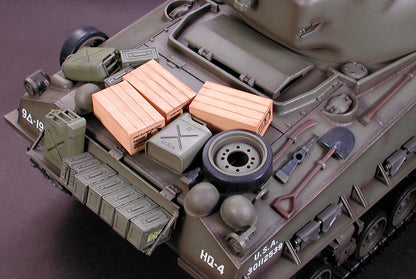 Tamiya - RC M4 Sherman 105mm Howitzer, Full-Option Kit
